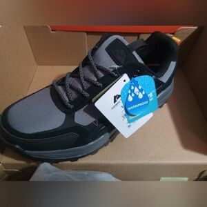 NWT Ozark Trail Mens Waterproof Low Top Hiking Shoes Size 12
